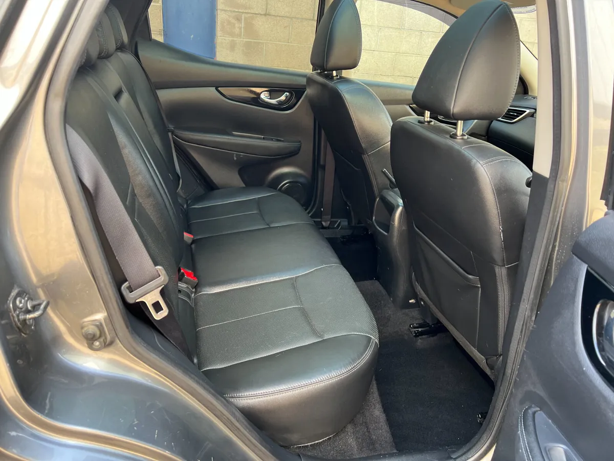 2016 NISSAN QASHQAI 1.5DCI TEKNA 110BHP - Image 4