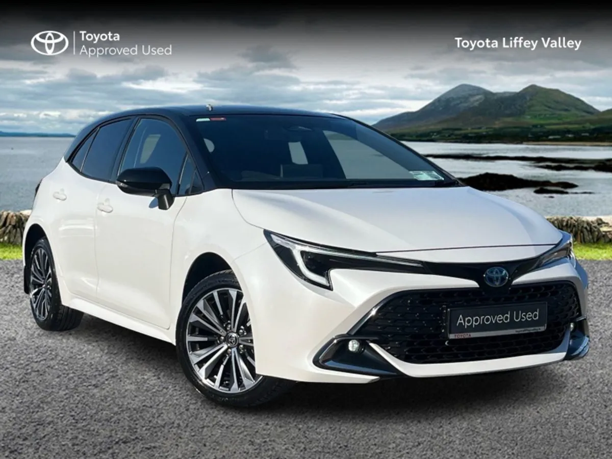 Toyota Corolla Corolla Hyrbid L/sport HB - Image 1