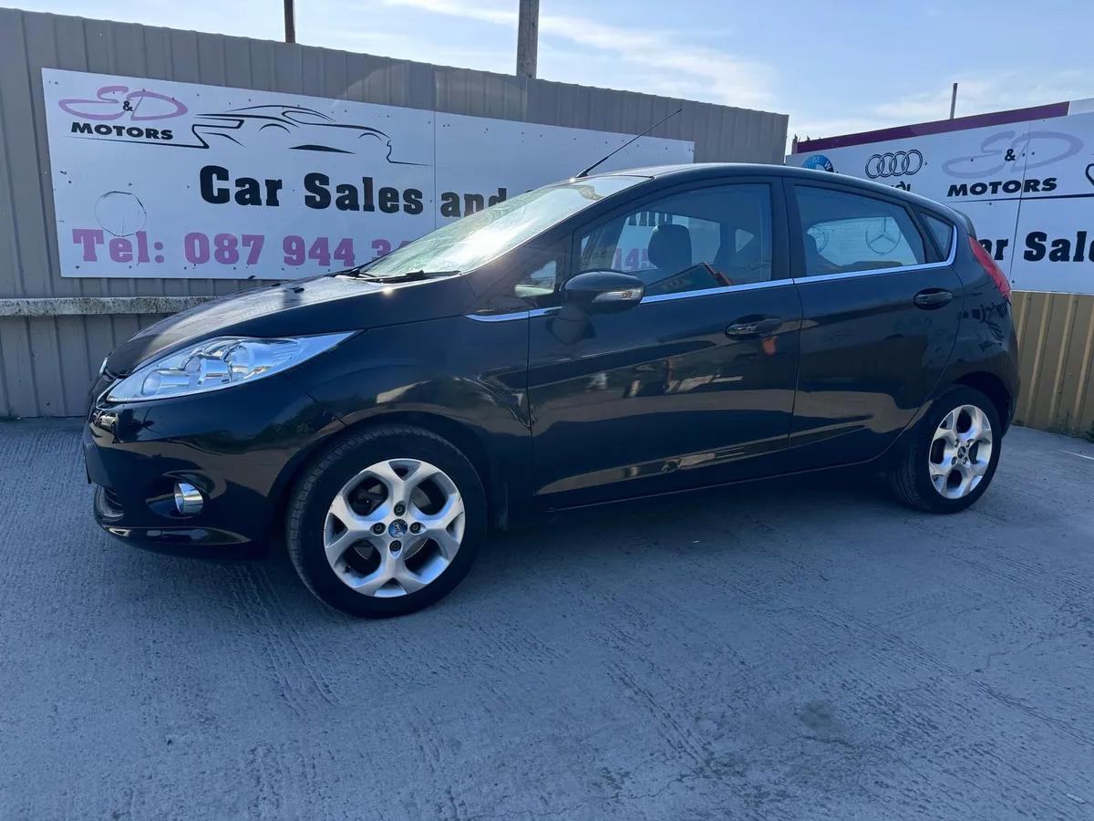 2010 Ford Fiesta 1.2 TITANIUM Low Miles Warranty - Image 4