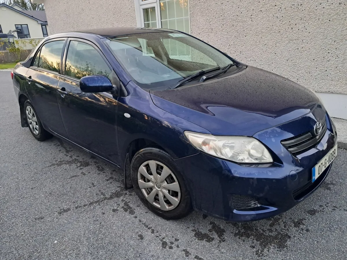 Toyota Corolla 2007 - Image 1