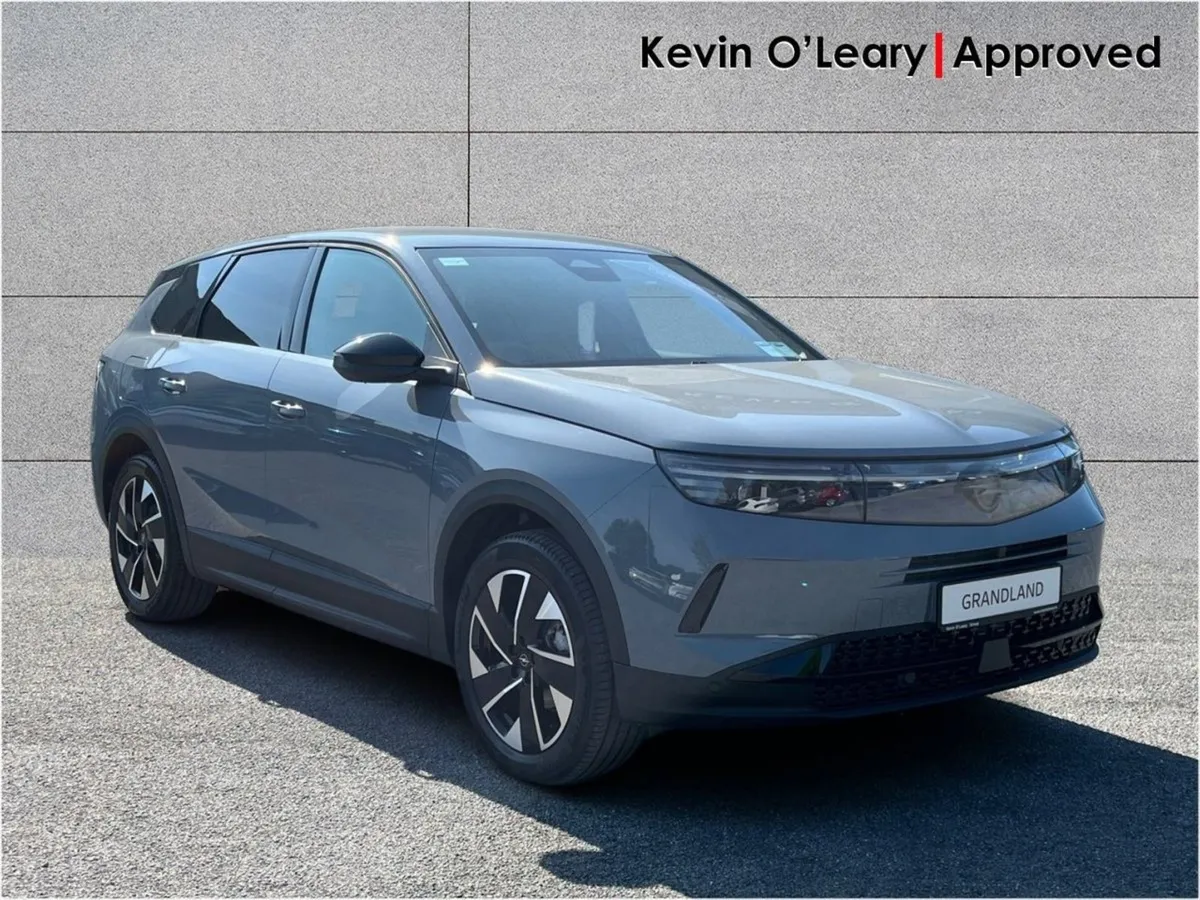 Opel Grandland GS Puretech 136 Mhev - Image 1