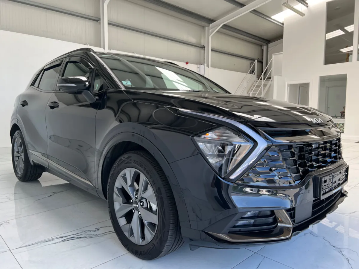 Kia Sportage 2024 Petrol Hydrid - Image 1