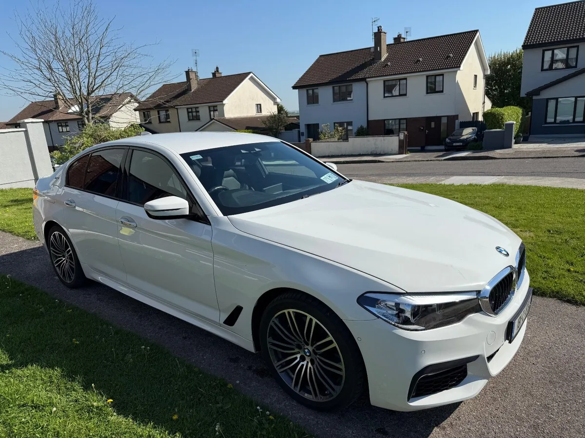 BMW 5-Series 2018 - Image 4
