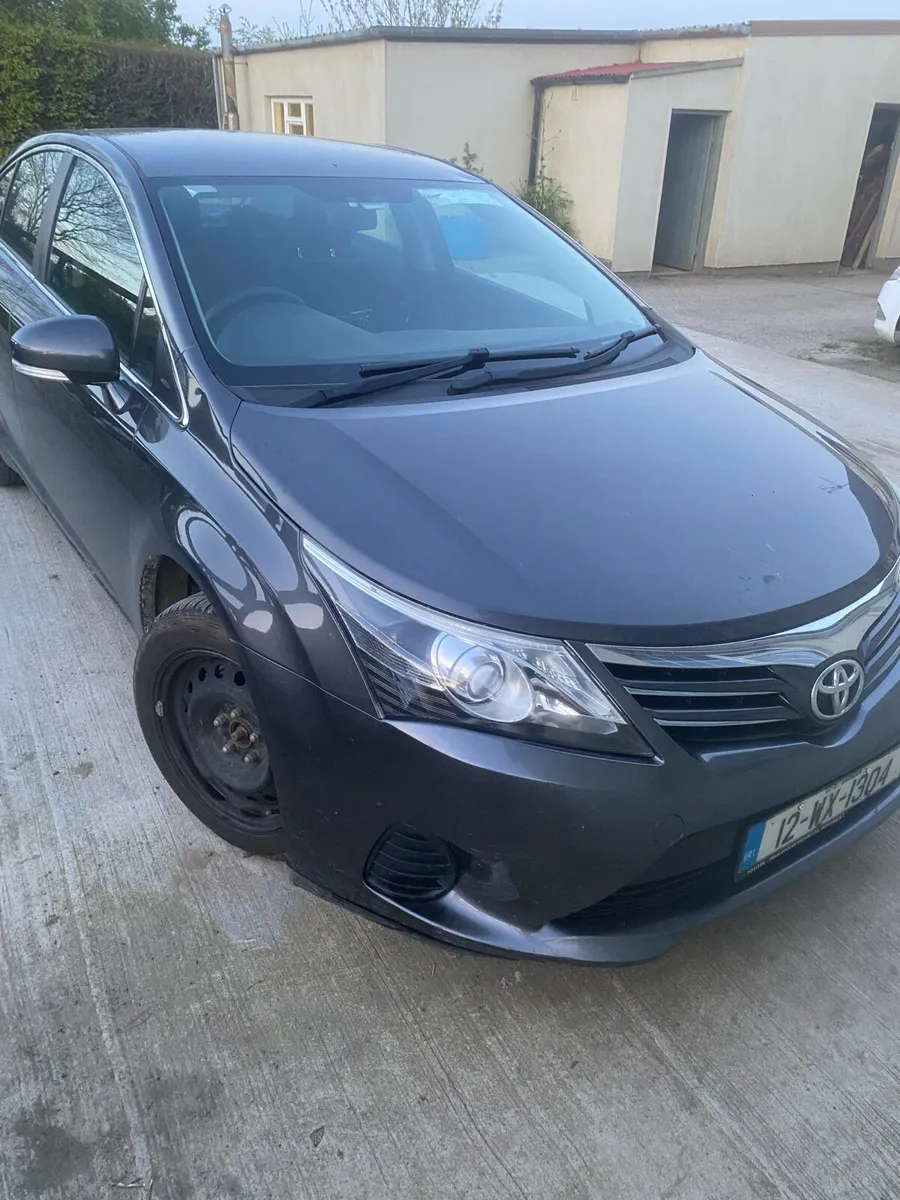 Toyota Avensis - Image 4