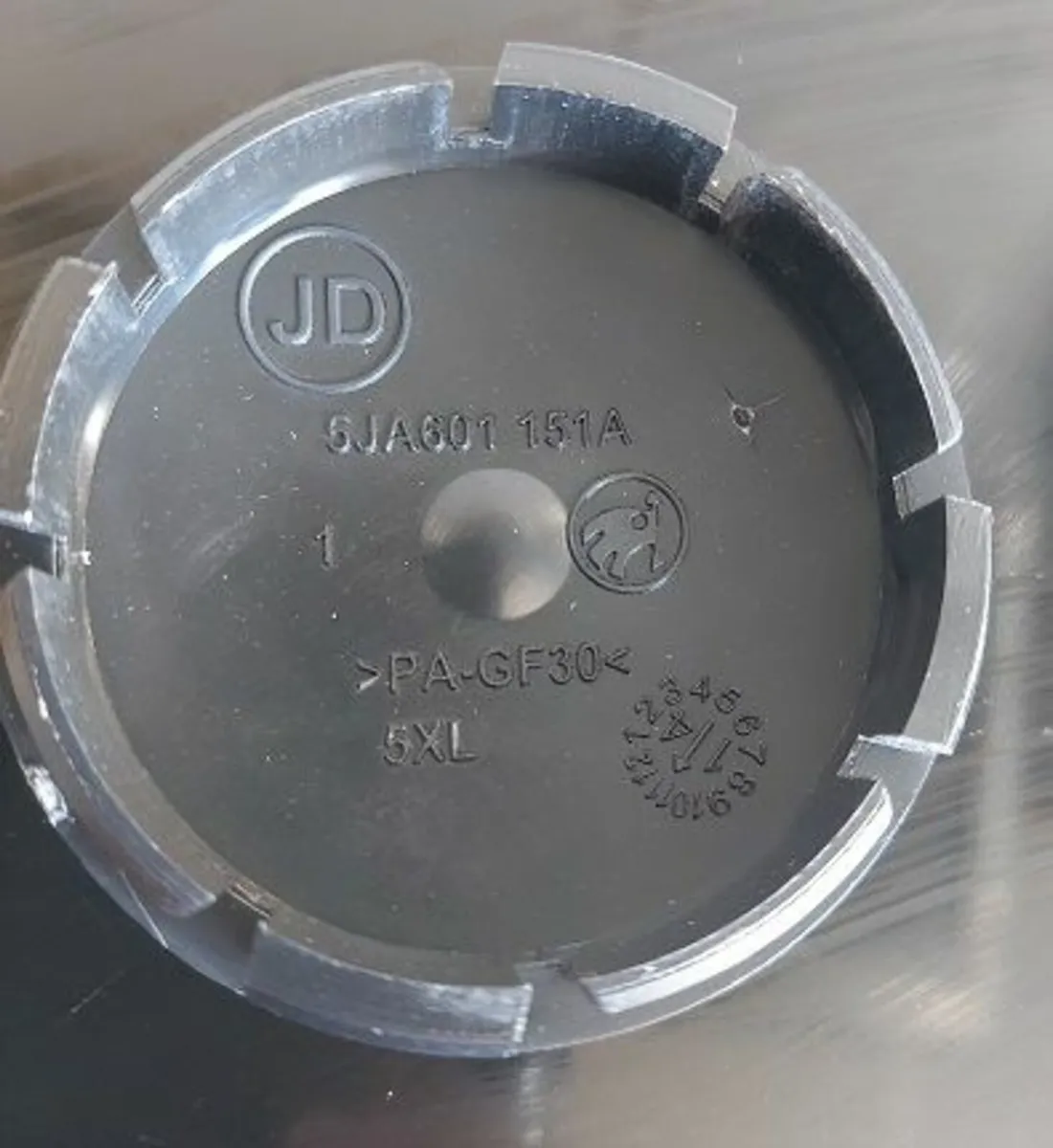 New Skoda Centre Caps Set - FREE Post - Image 3