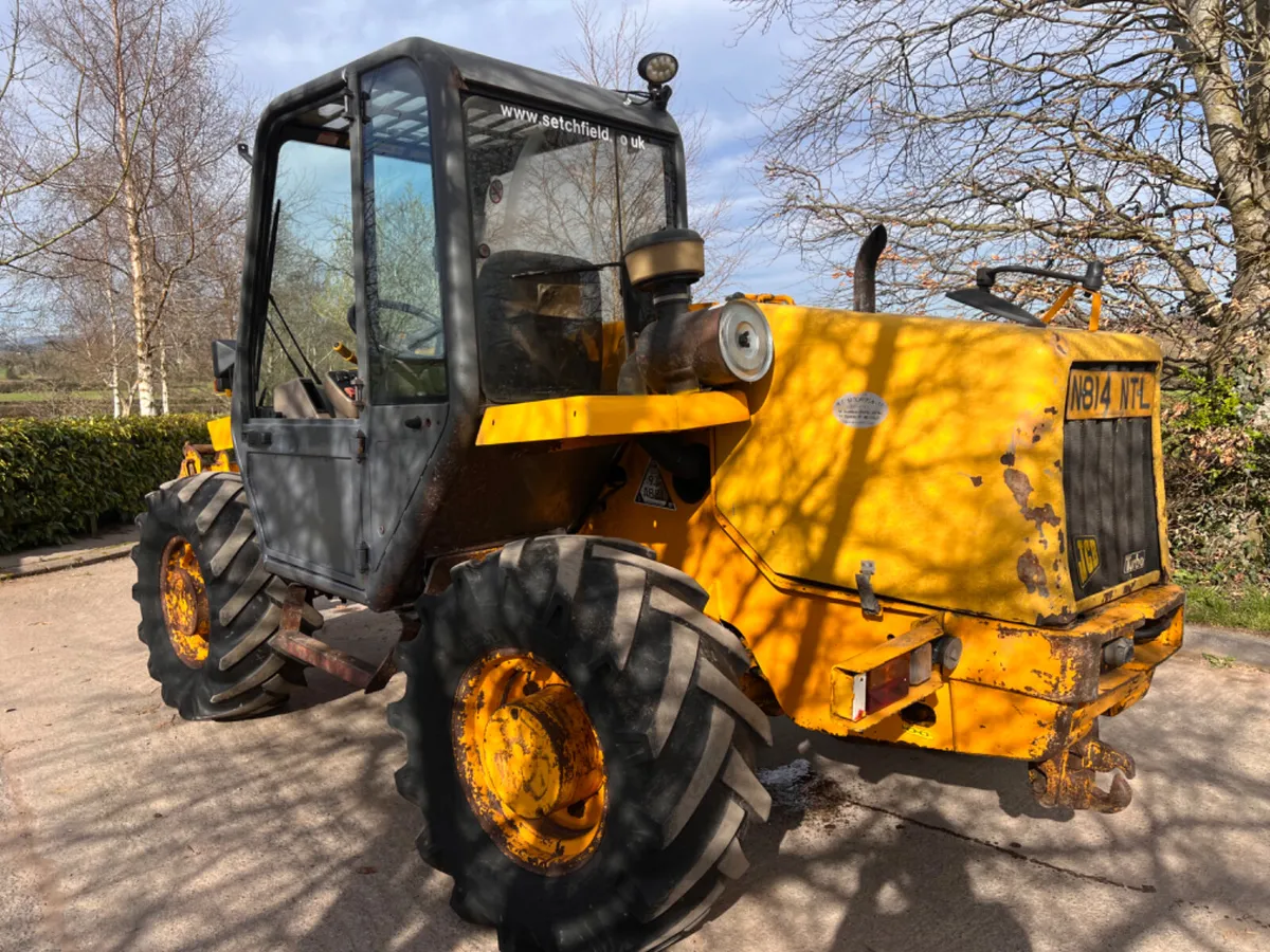 JCB 520 - Image 4