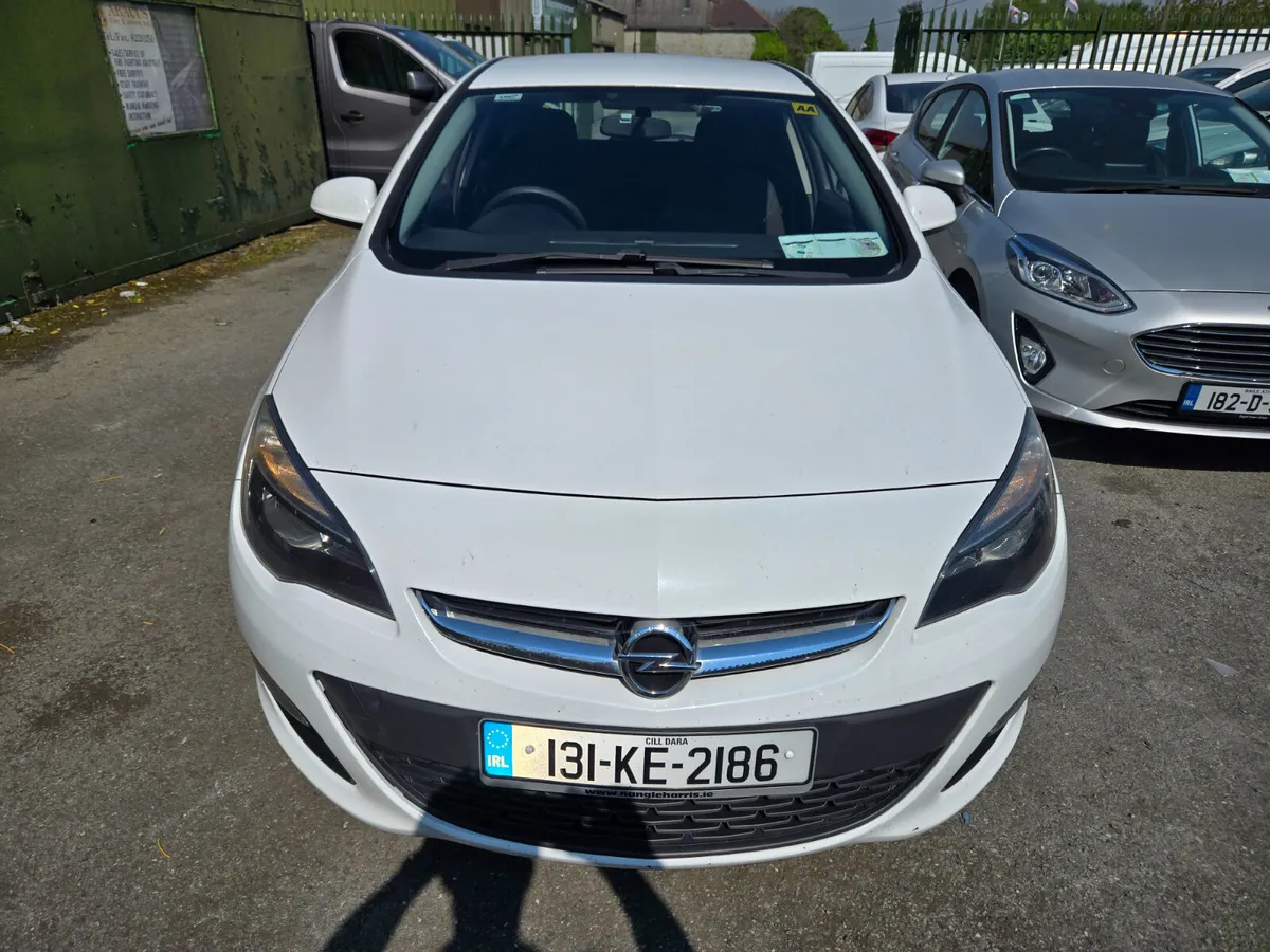 Opel Astra 2013 1.7d 3 door Van tested 2026 - Image 2