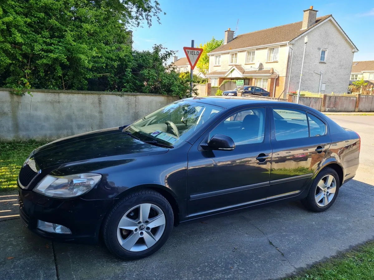 Skoda Octavia 2013 - Image 2