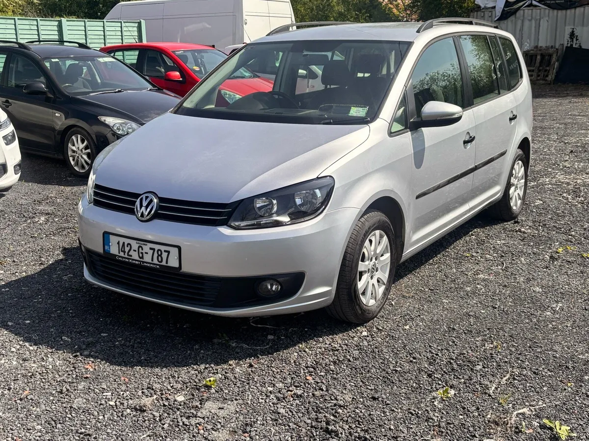 142 vw touran 3mts WARRANTY - Image 1