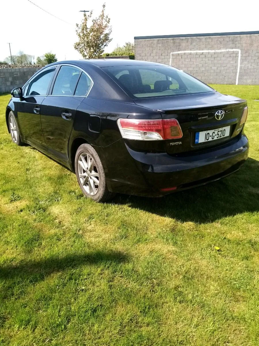 Toyota avensis - Image 3
