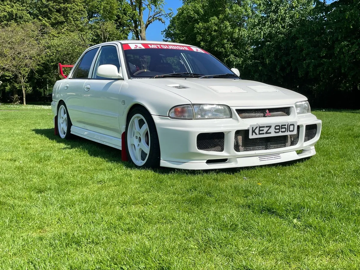 Car - Image 2