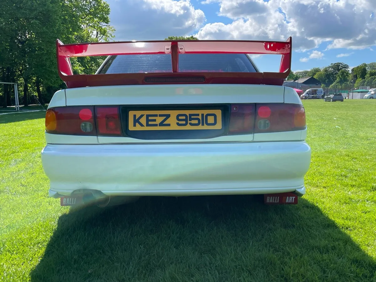 Car - Image 4