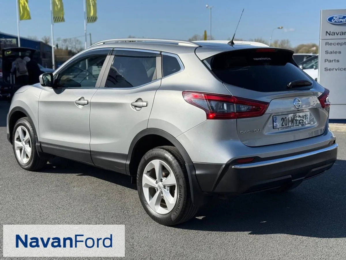 Nissan QASHQAI 1.3 PET  free Road Tax - Image 4