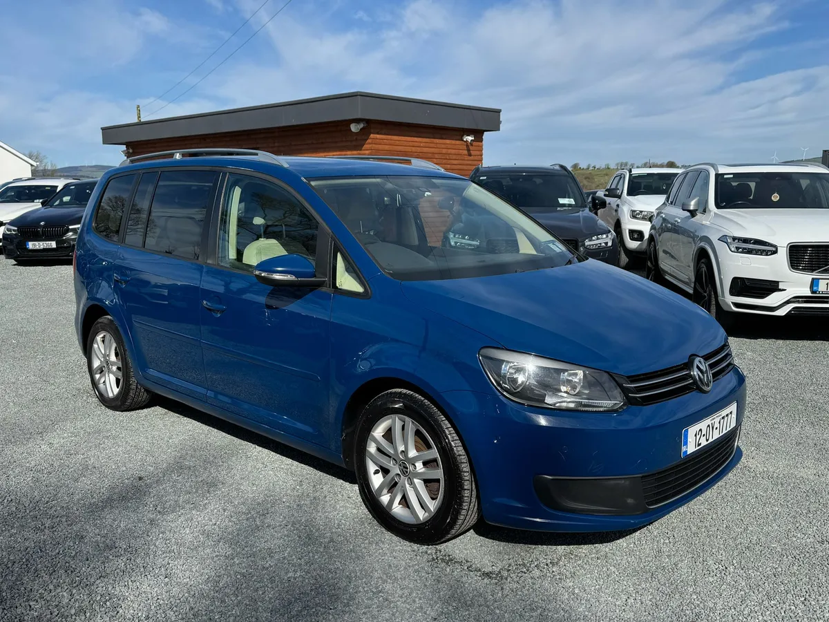 12 VW TOURAN 1.6 TDI 7 SEATER - Image 1