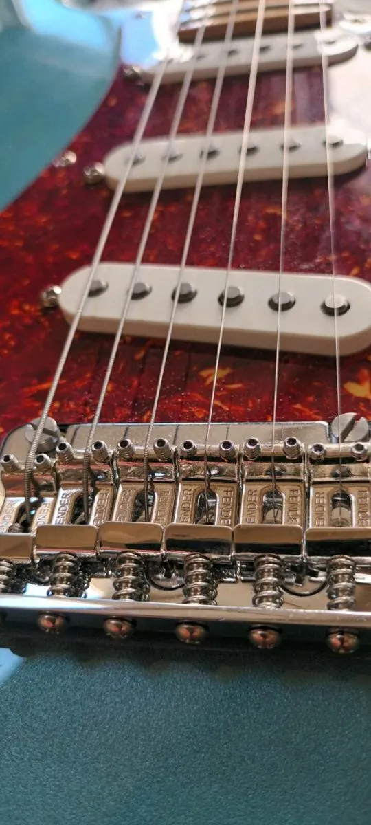 Fender Strat 2024 - Image 2