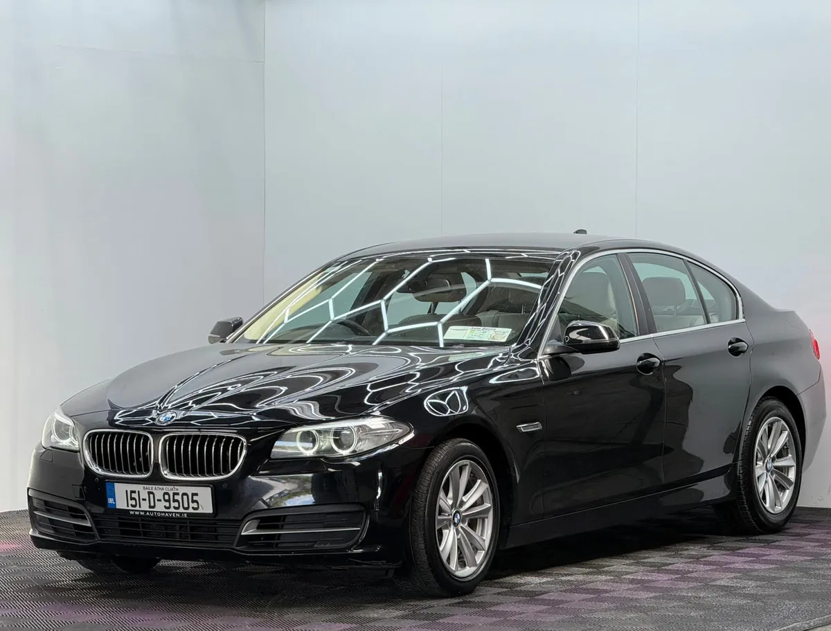 2015 BMW 5 Series SE 520D, Automatic - Image 3