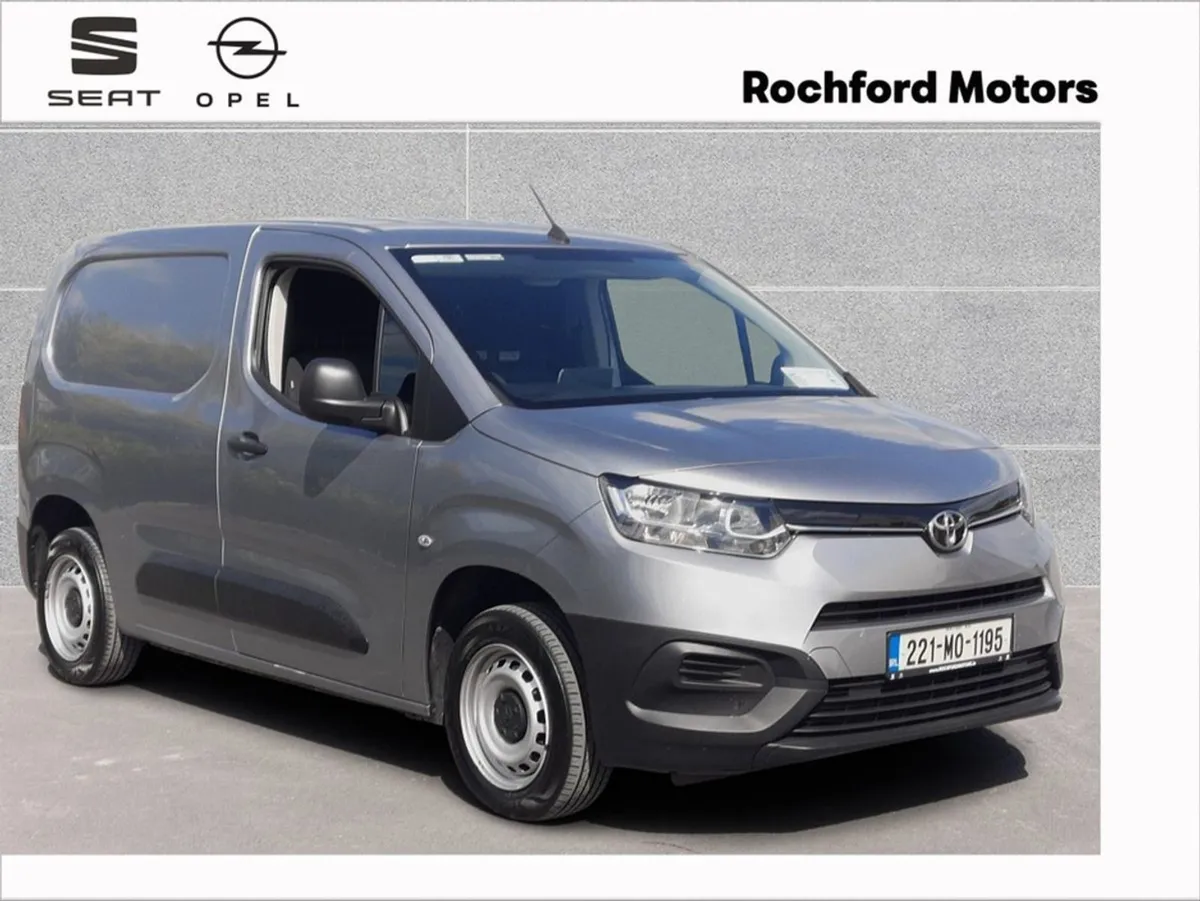 Toyota Proace 1.5 GL SWB 3DR - Image 1
