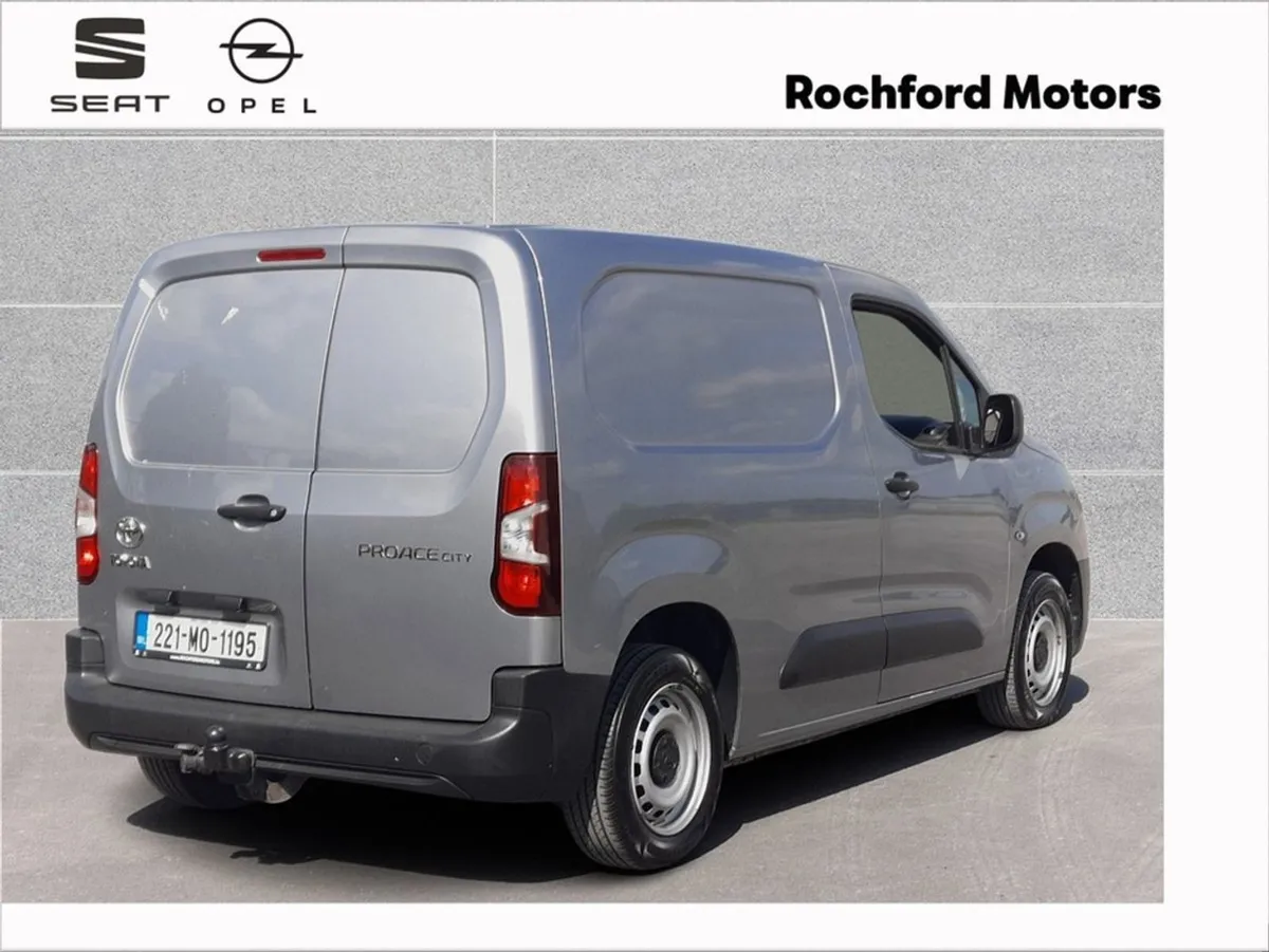 Toyota Proace 1.5 GL SWB 3DR - Image 4