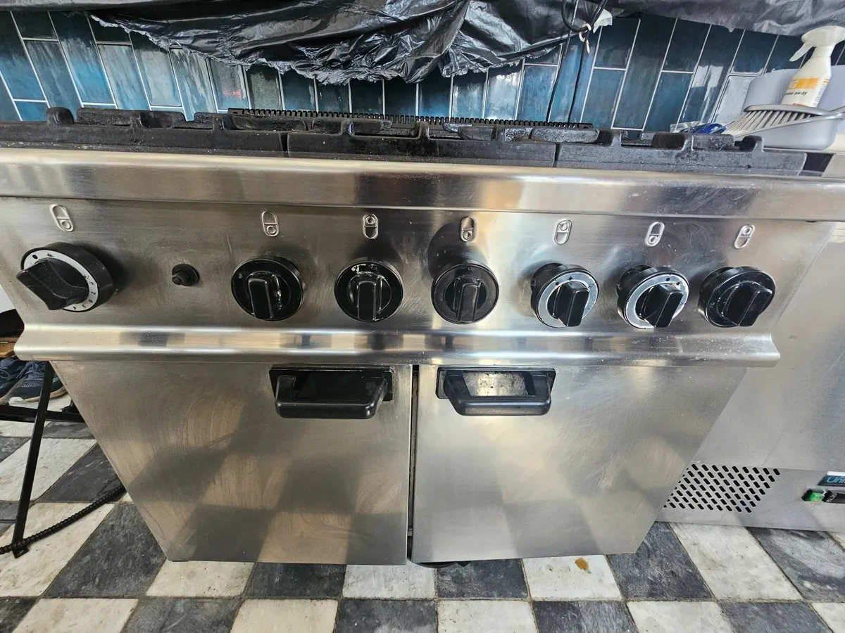 Industrial 6 Ring Cooker (Gas) - Image 2