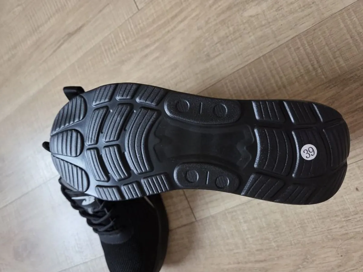 Unisex safety shoes - Image 2