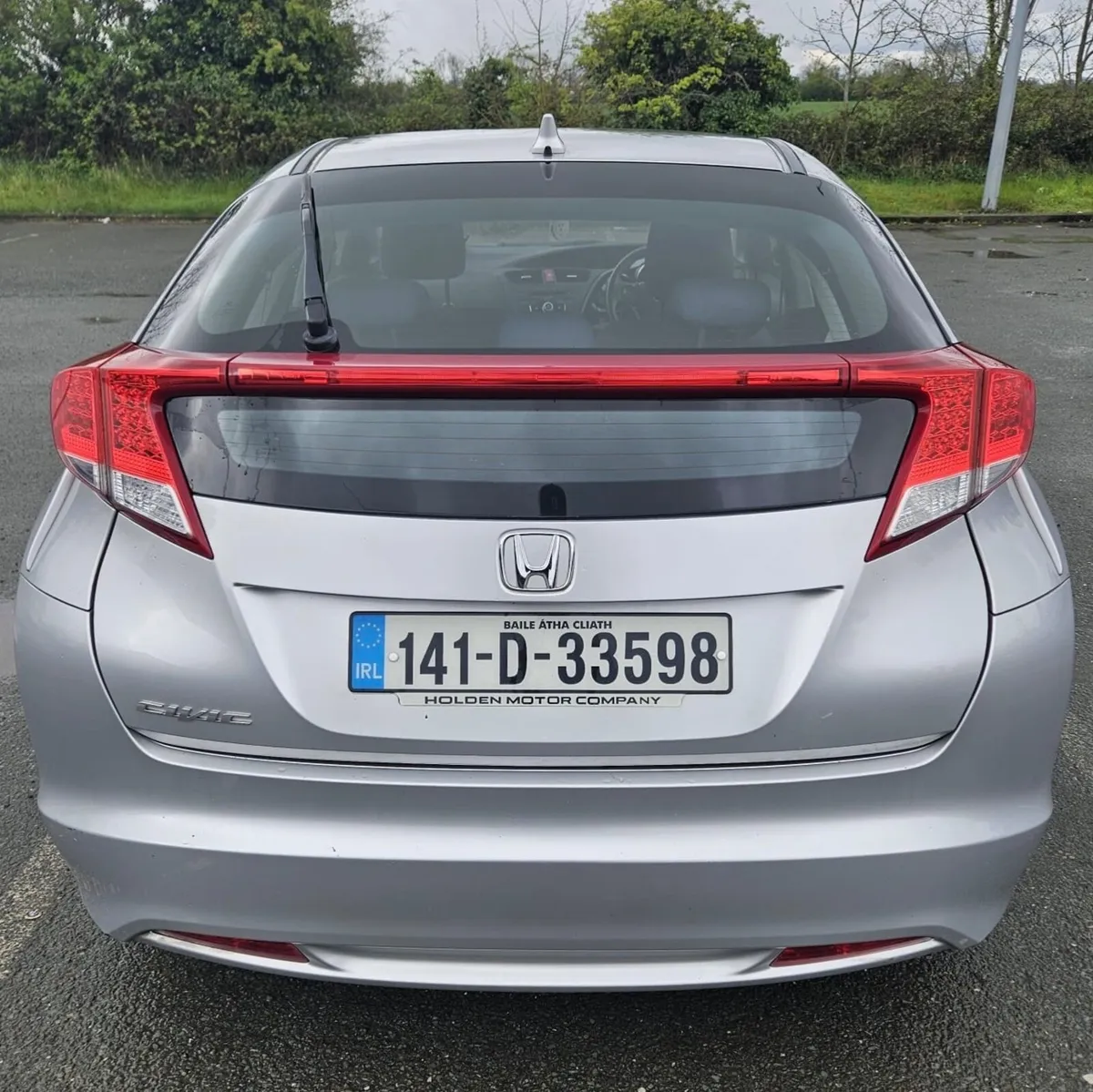 Honda Civic 2014 - Image 2