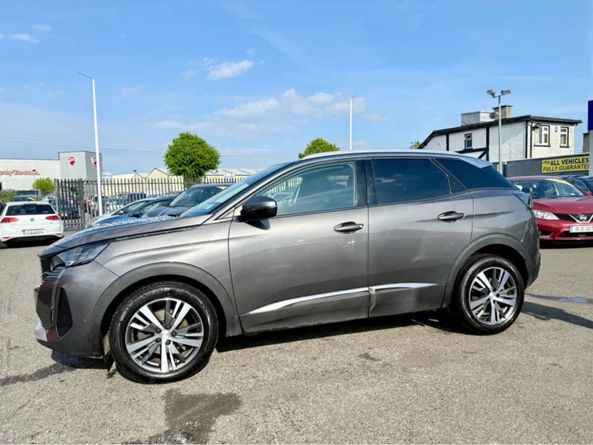 Peugeot 3008 Allure 1.5 HDI - Image 4