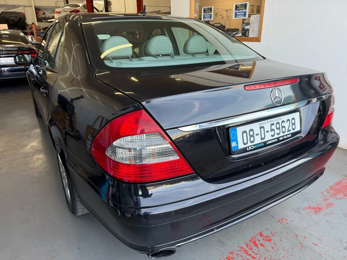Mercedes Benz E280 2008 - Image 3