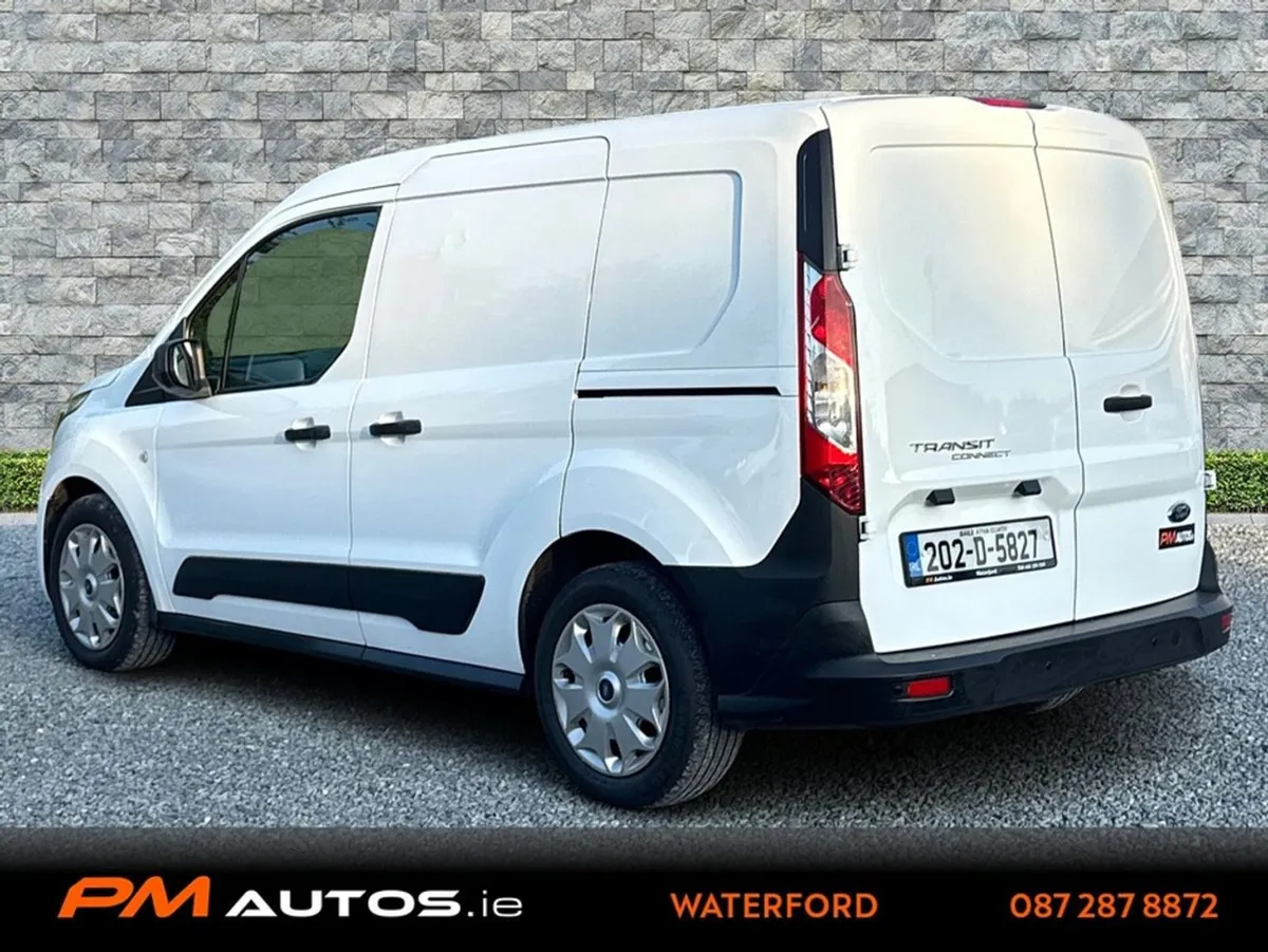 Ford Transit Connect Base SWB 1.5 75ps M6 3 Seat - Image 2