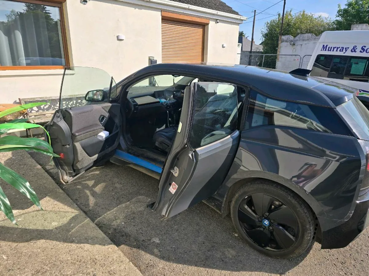 BMW i3 REX - Image 2