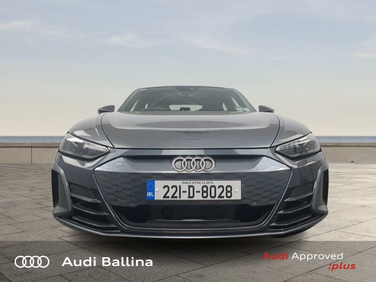Audi e-tron GT Quattro Upgr Alloys tour Pk. Loads - Image 2
