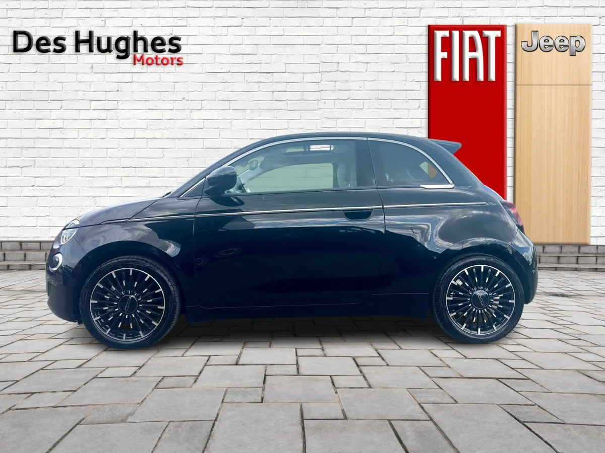 Fiat 500e 2025 Top Spec LA PRIMA - Image 4