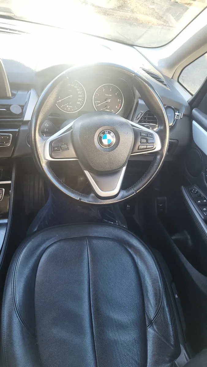 BMW 2-Series 2016 - Image 2