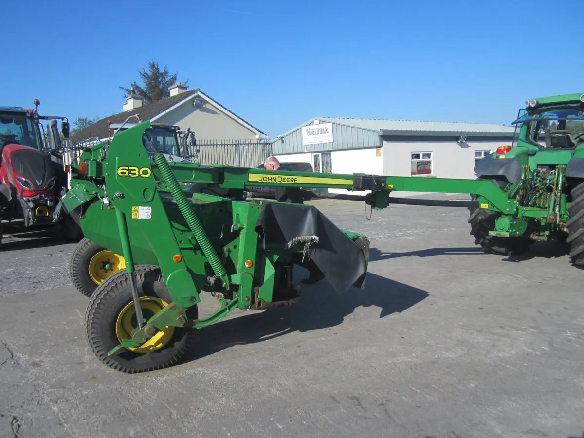 JOHN DEERE 630 TRAILED MOWER. 2013/2014 - Image 2