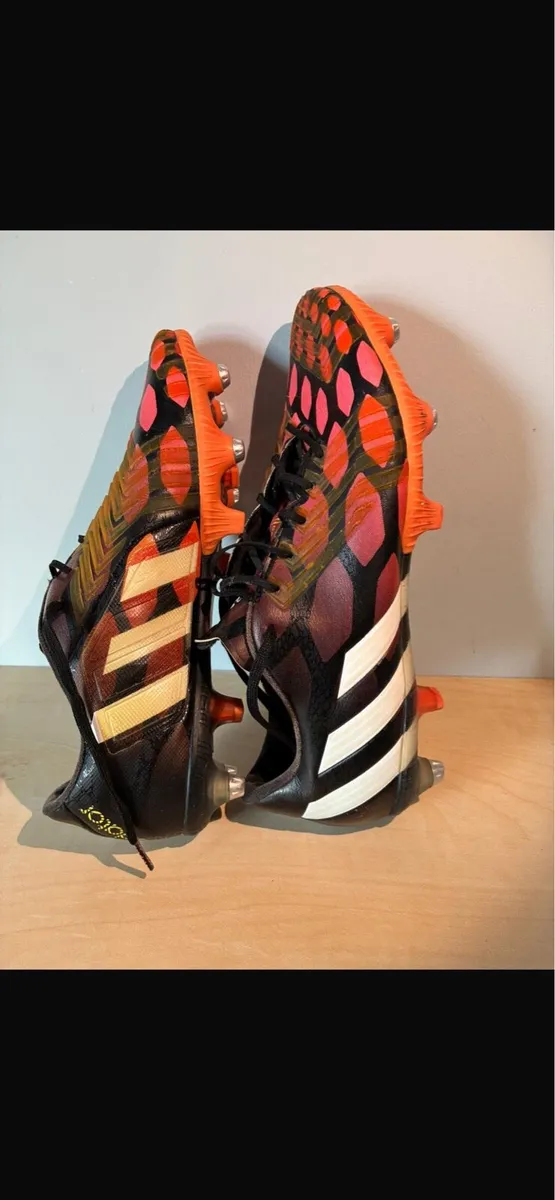 Adidas predator football boots 2014 World Cup - Image 1