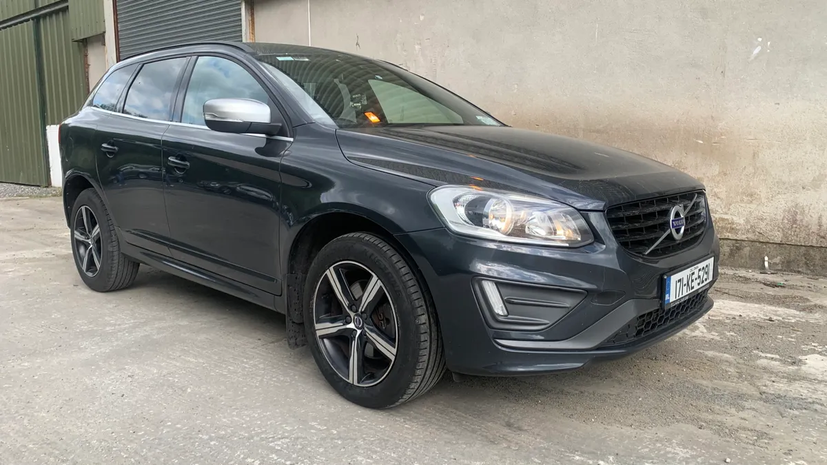 VOLVO XC60 R-DESIGN NAV - Image 1