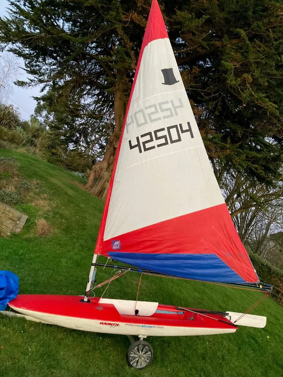 Topper Sailing Dinghy - Image 2