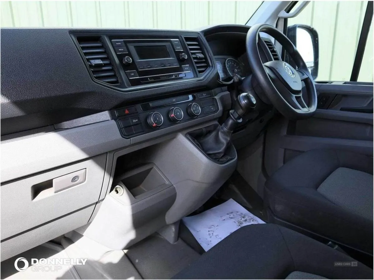 Volkswagen Crafter 2.0 TDI 140PS Startline ETG Ti - Image 2