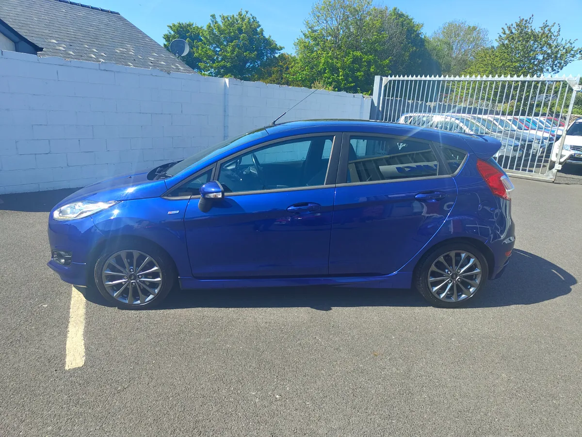 Ford Fiesta 1.0T ST-Line - Image 4