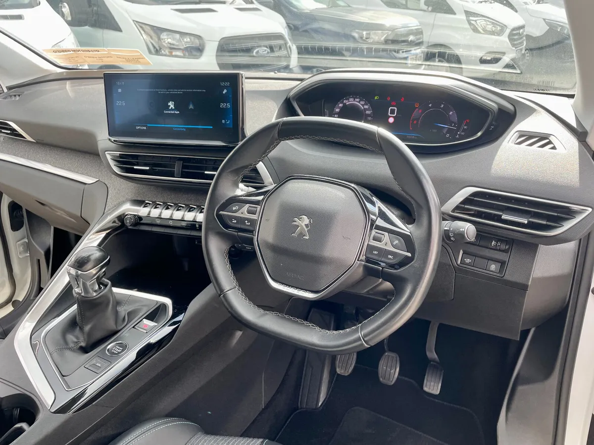 Peugeot 3008 Allure 1.5 BlueHDI 130BHP Manual,2022 - Image 3