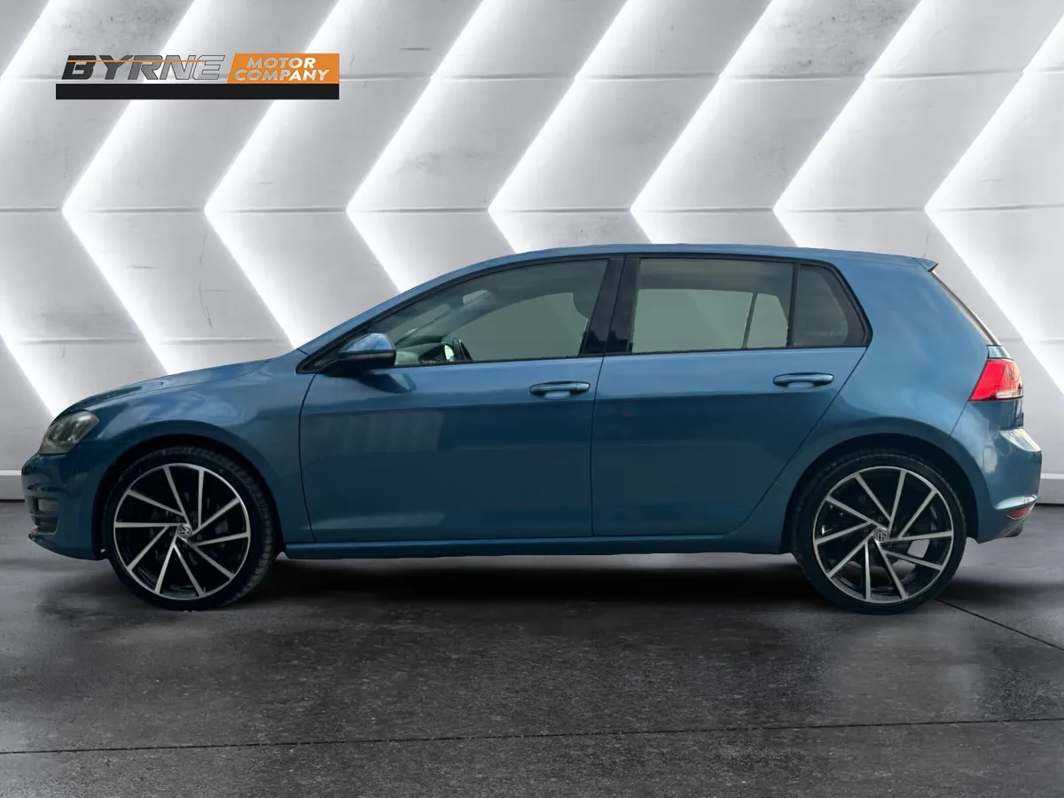 VOLKSWAGEN GOLF 1.2 TSI AUTO, 2014 - Image 2