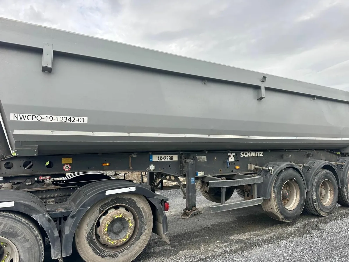 2016 Schmitz Artic Trailer - Image 2
