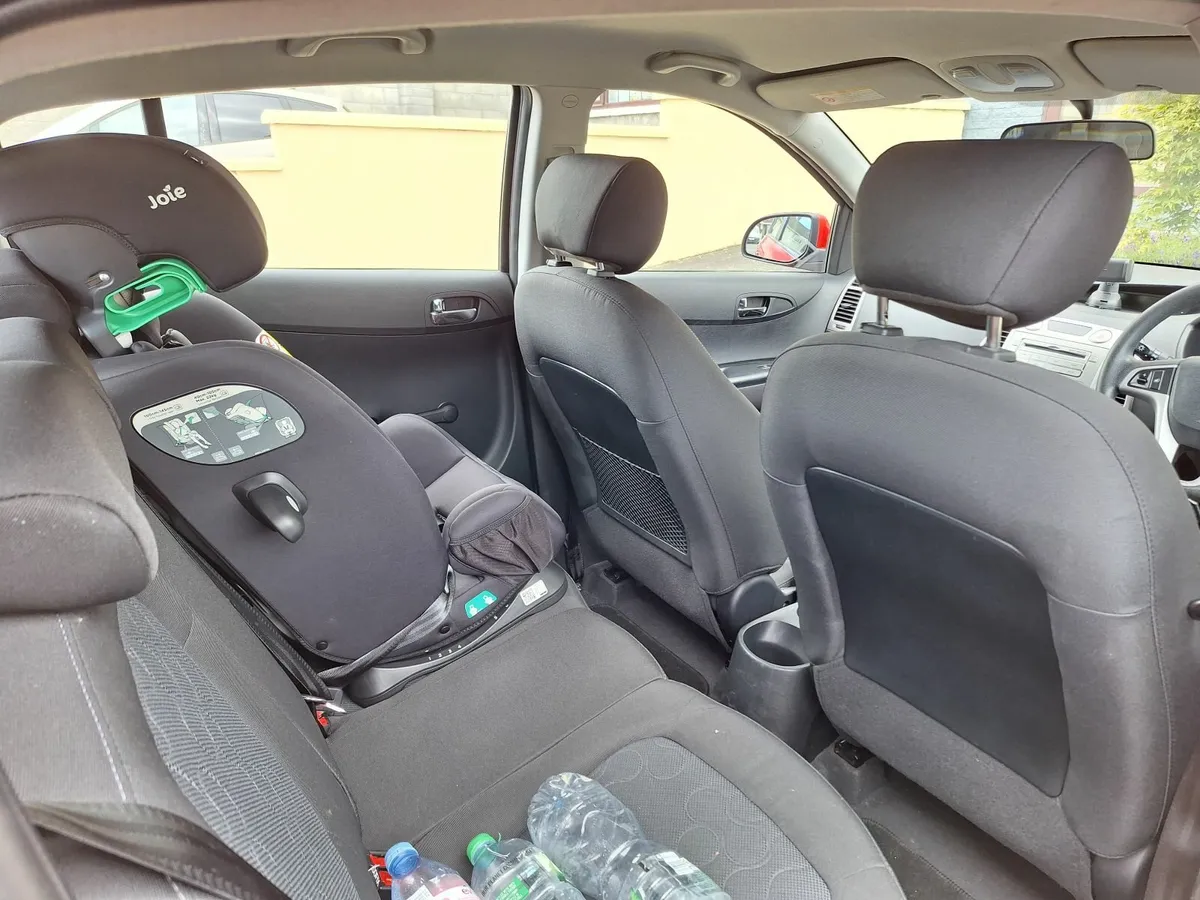 Hyundai i20 2012 - Image 4