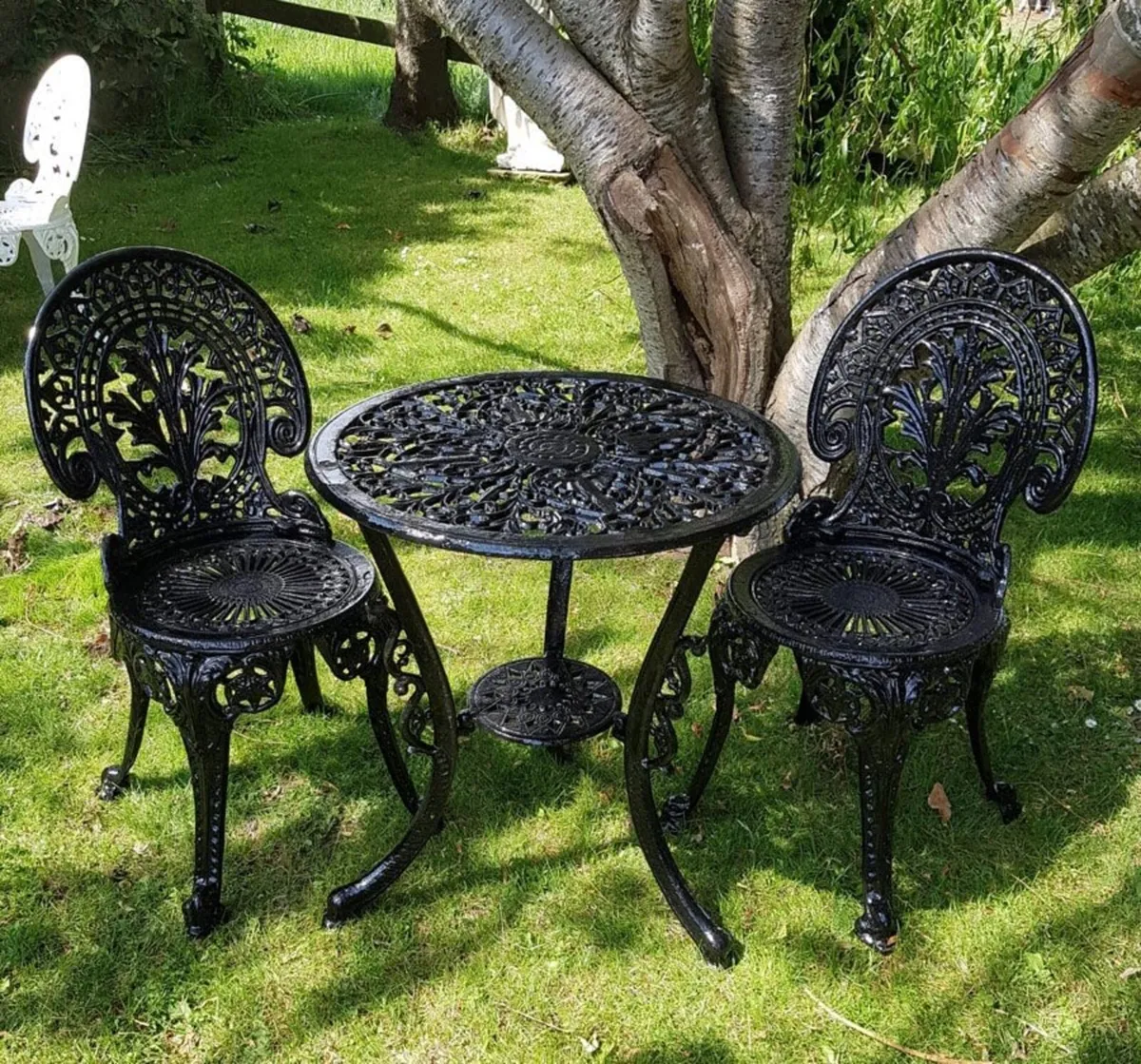 Garden Table and Chairs - Image 1
