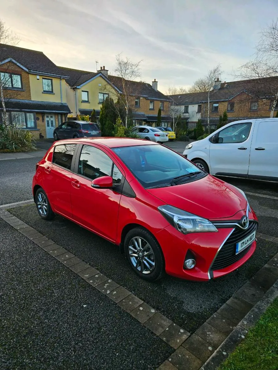 Toyota Yaris 2017 - Image 2