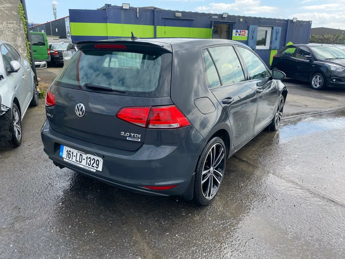 VW Golf 2.0 diesel ⛽️ 2016  front damage - Image 2