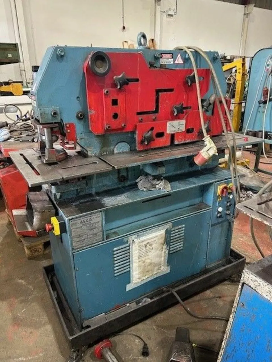KINGSLAND 45 TON XS IRONWORKER - Image 1