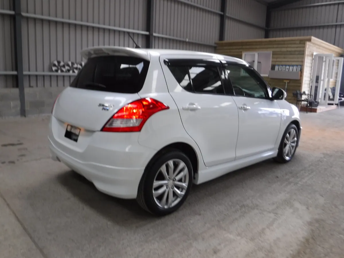 SUZUKI SWIFT 1.2 AUTO RS LTD ANDROID+CARPLAY - Image 3