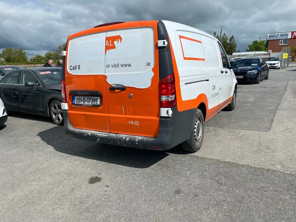 Mercedes Vito 2020 front damage - Image 3
