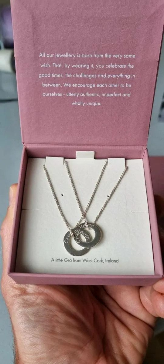 Silver chain and pendant by Enibas - Image 2