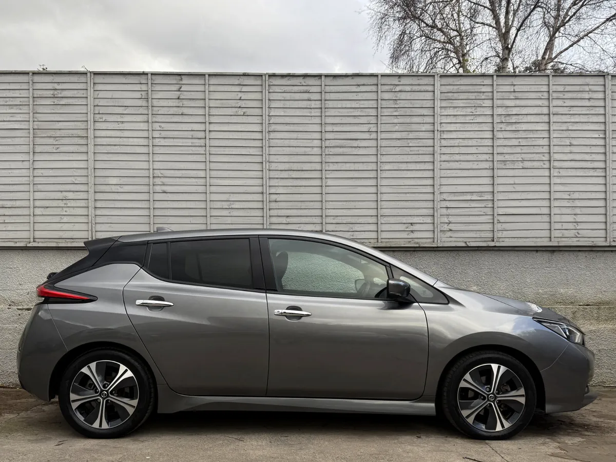 Nissan Leaf 2022 N-CONNECTA / APPLE & ANDROID - Image 4